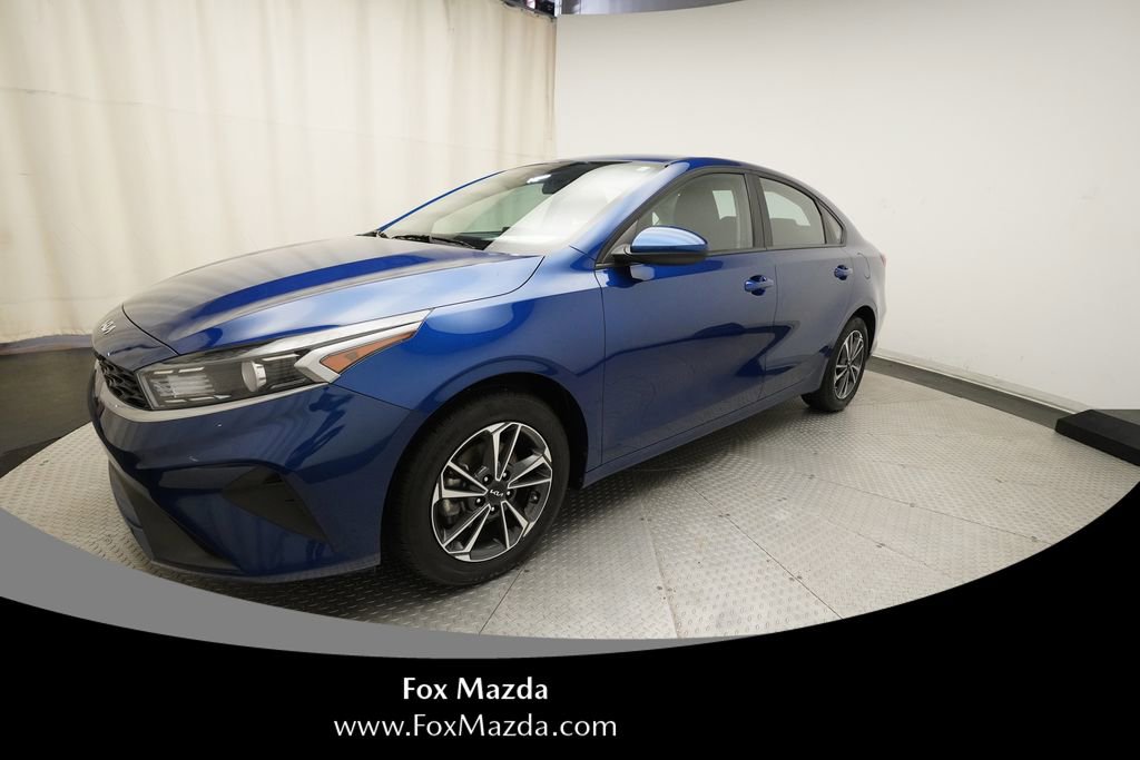 Used 2024 Kia Forte LXS FWD video 1