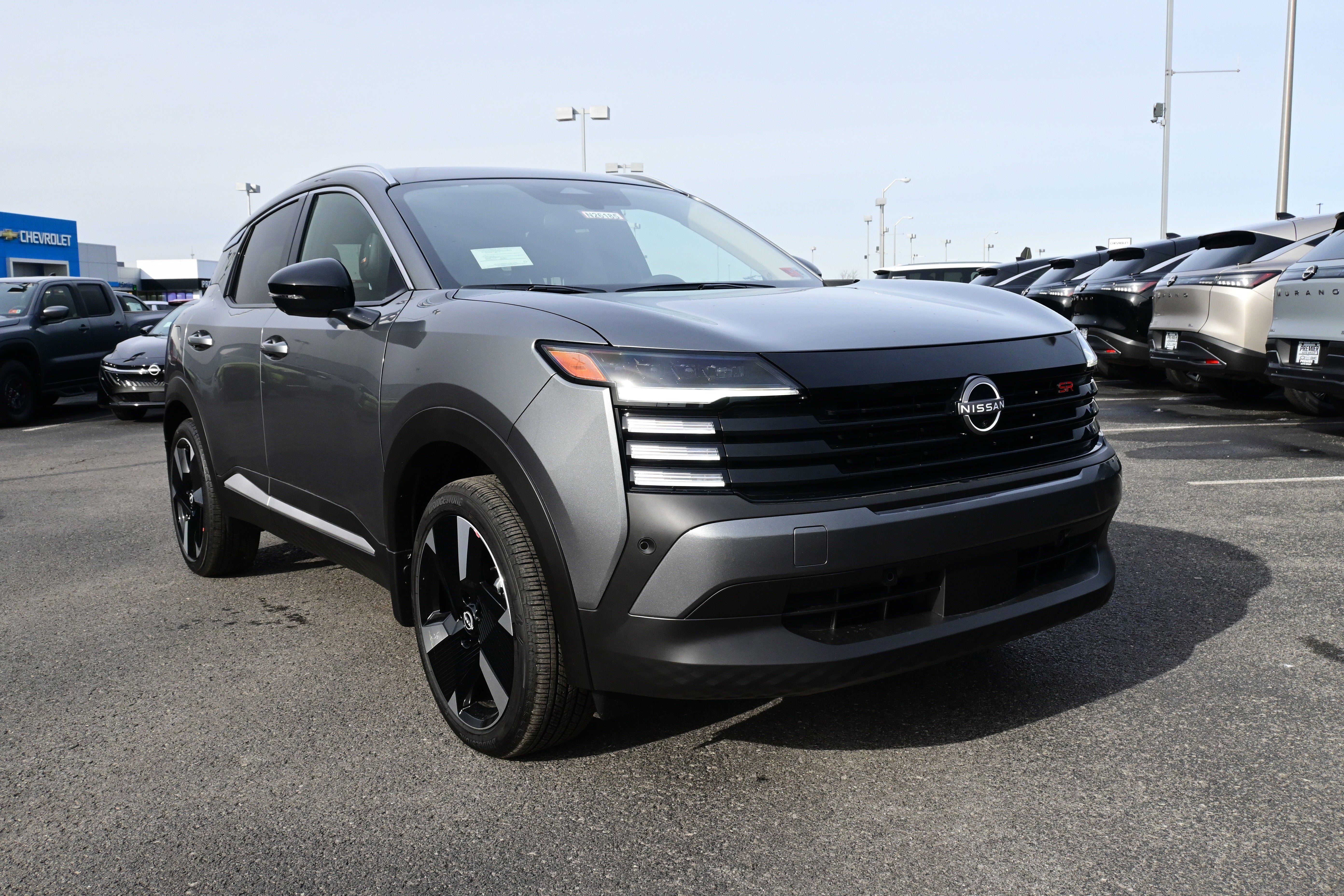New 2026 Nissan Kicks SR w/ SR Premium Package AWD/4WD image 2