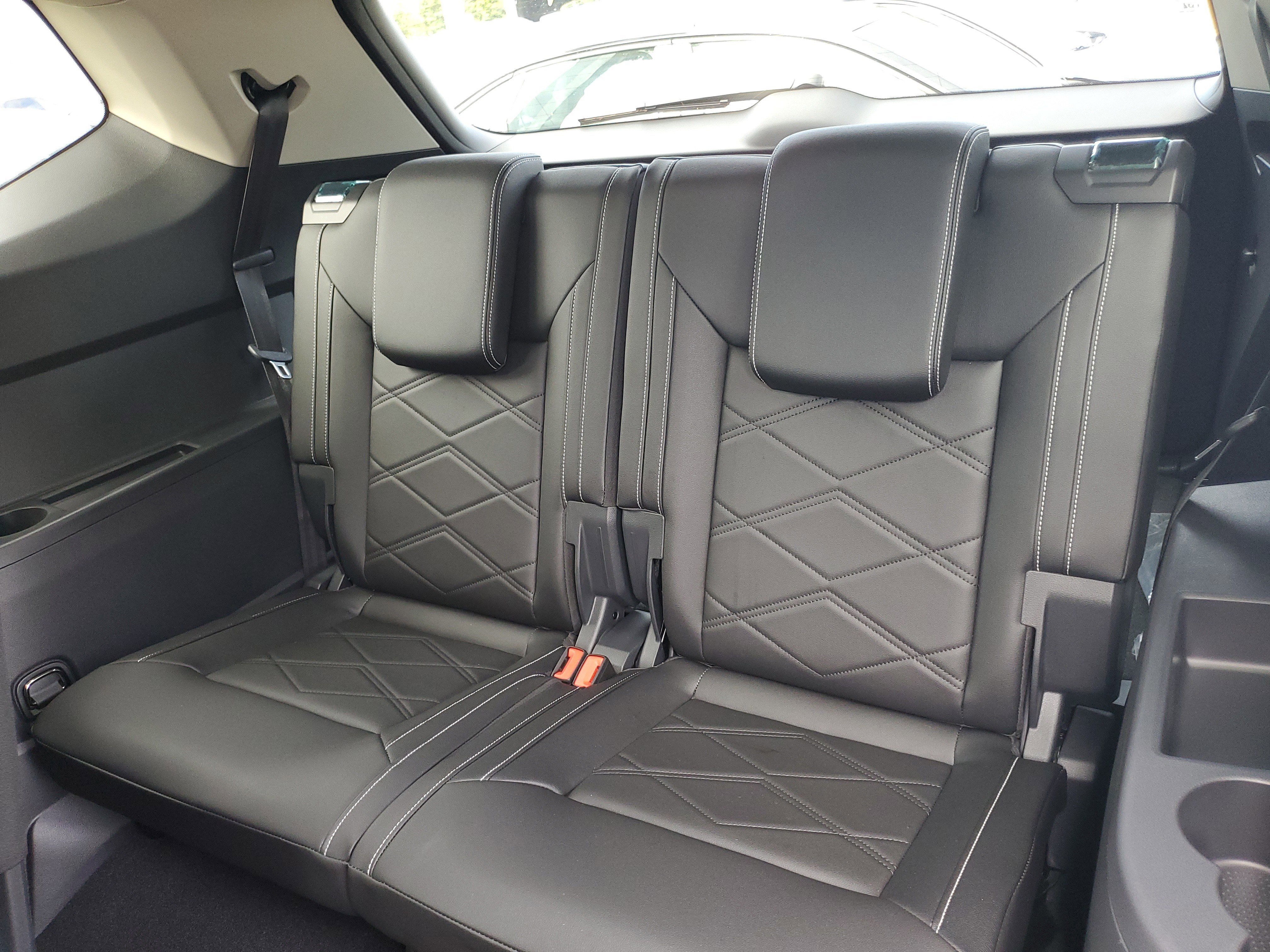 New 2026 Volkswagen Atlas SE image 9