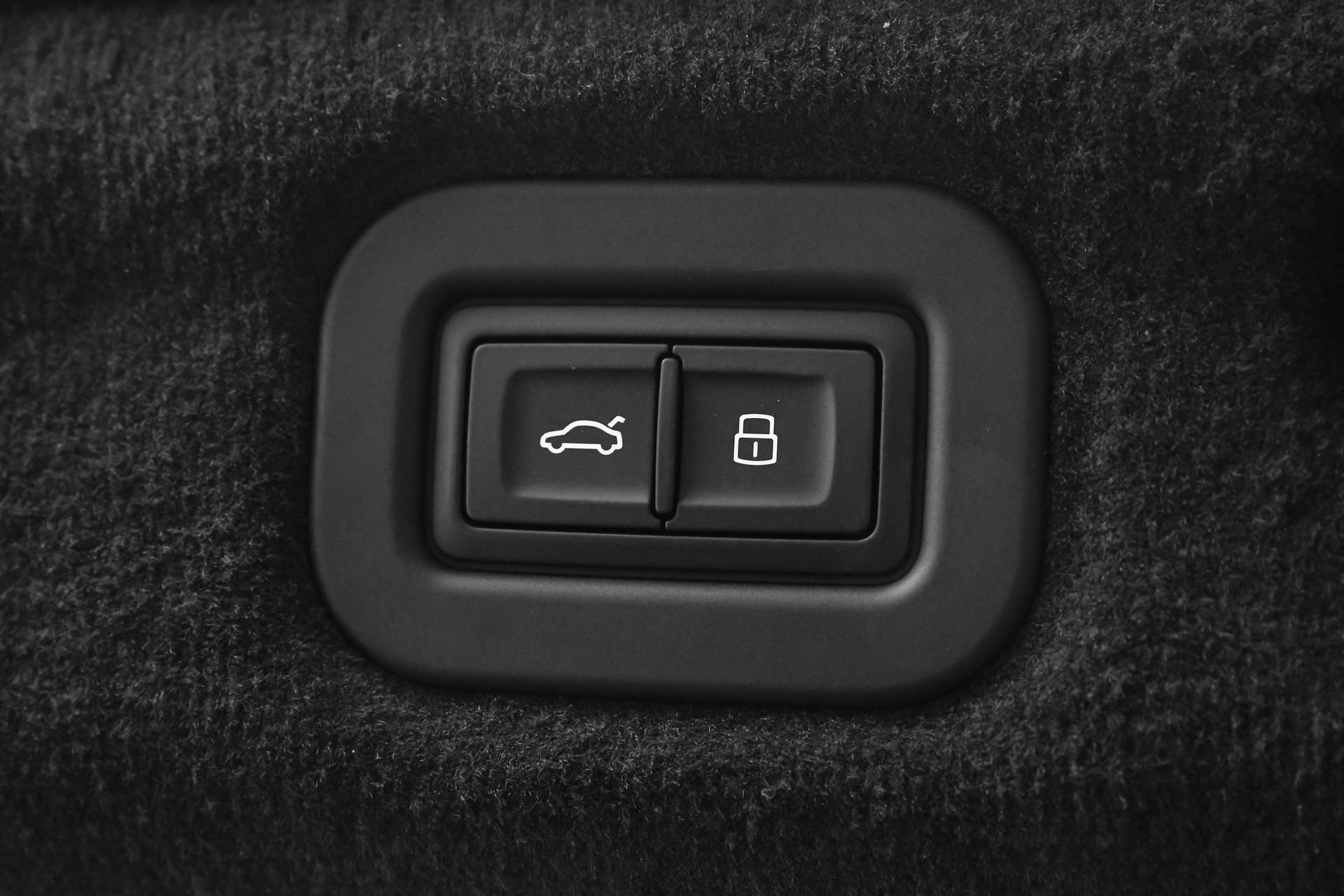 New 2026 Bentley Continental GT image 12