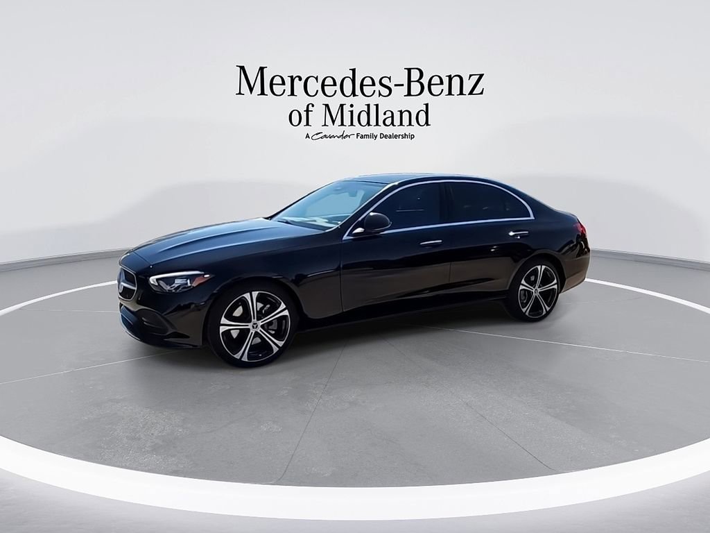 Used 2025 Mercedes-Benz C 300 Sedan image 4