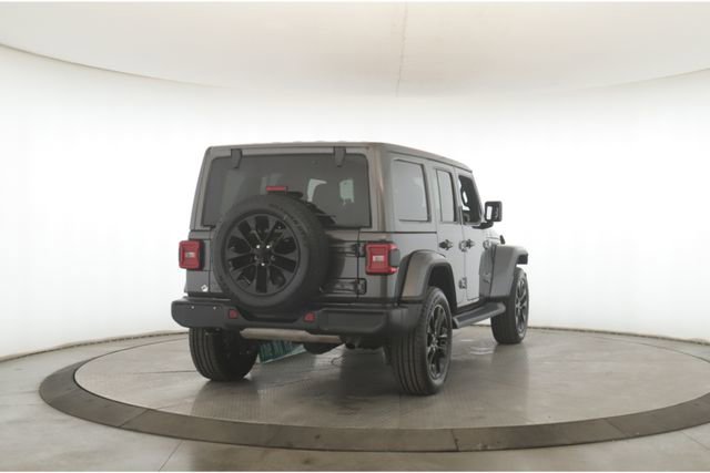 Used 2025 Jeep Wrangler Unlimited Sahara image 7