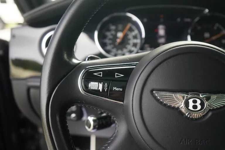 Used 2017 Bentley Mulsanne RWD image 22