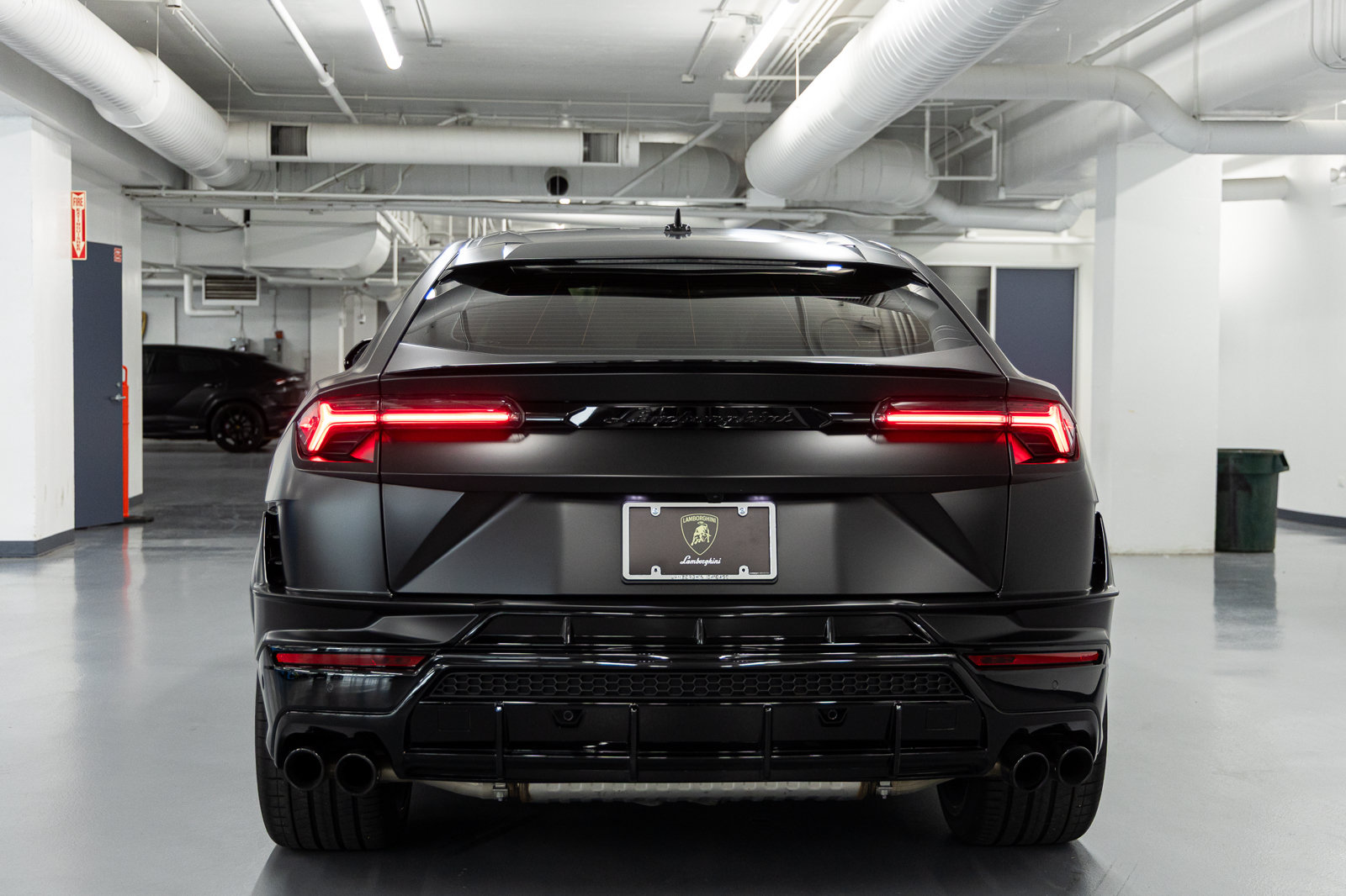 Used 2024 Lamborghini Urus S AWD/4WD image 5
