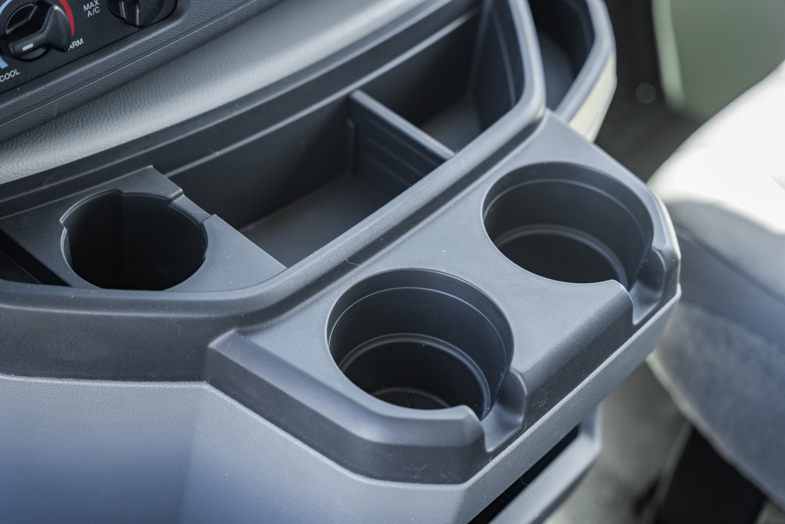 New 2026 Ford E-450 and Econoline 450 Super Duty w/ Power Equipment Group RWD image 29