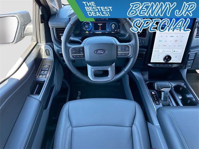 Used 2025 Ford F150 Lightning Flash image 23