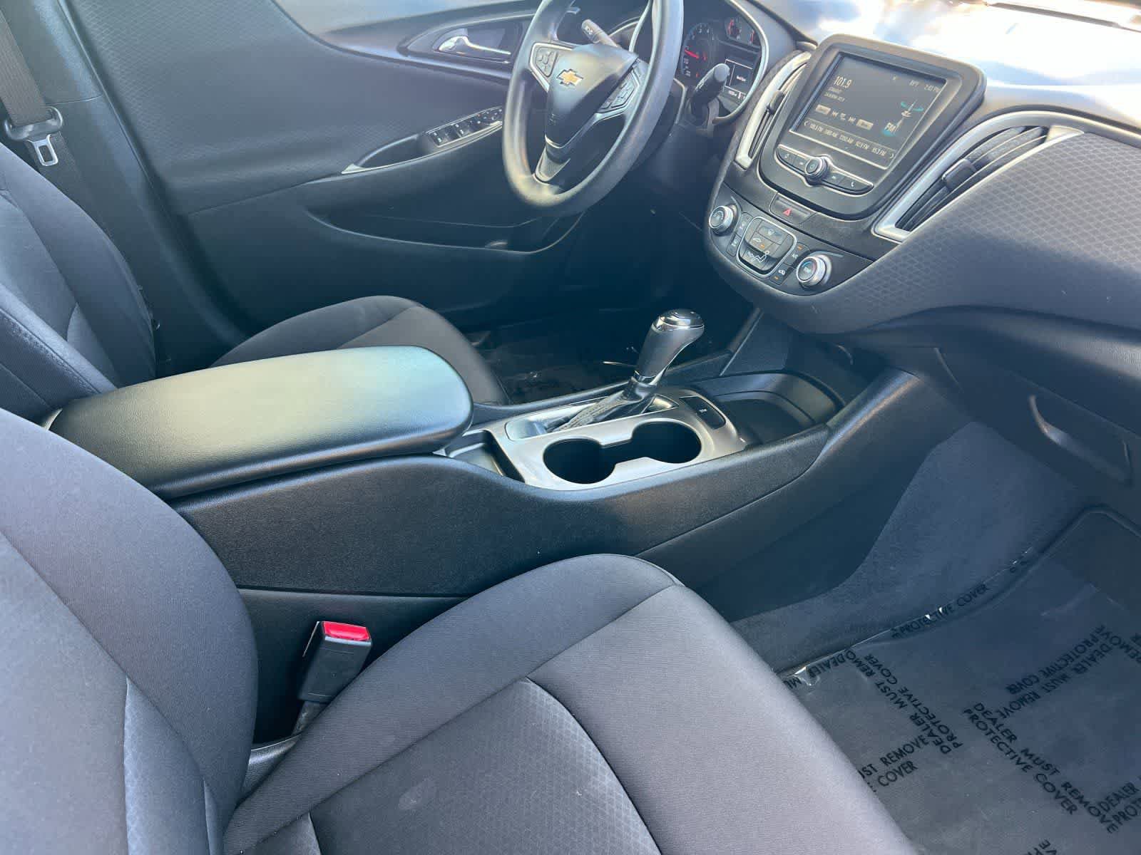 Used 2017 Chevrolet Malibu LS image 16