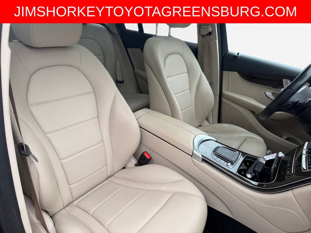 Used 2020 Mercedes-Benz GLC 300 4MATIC image 26