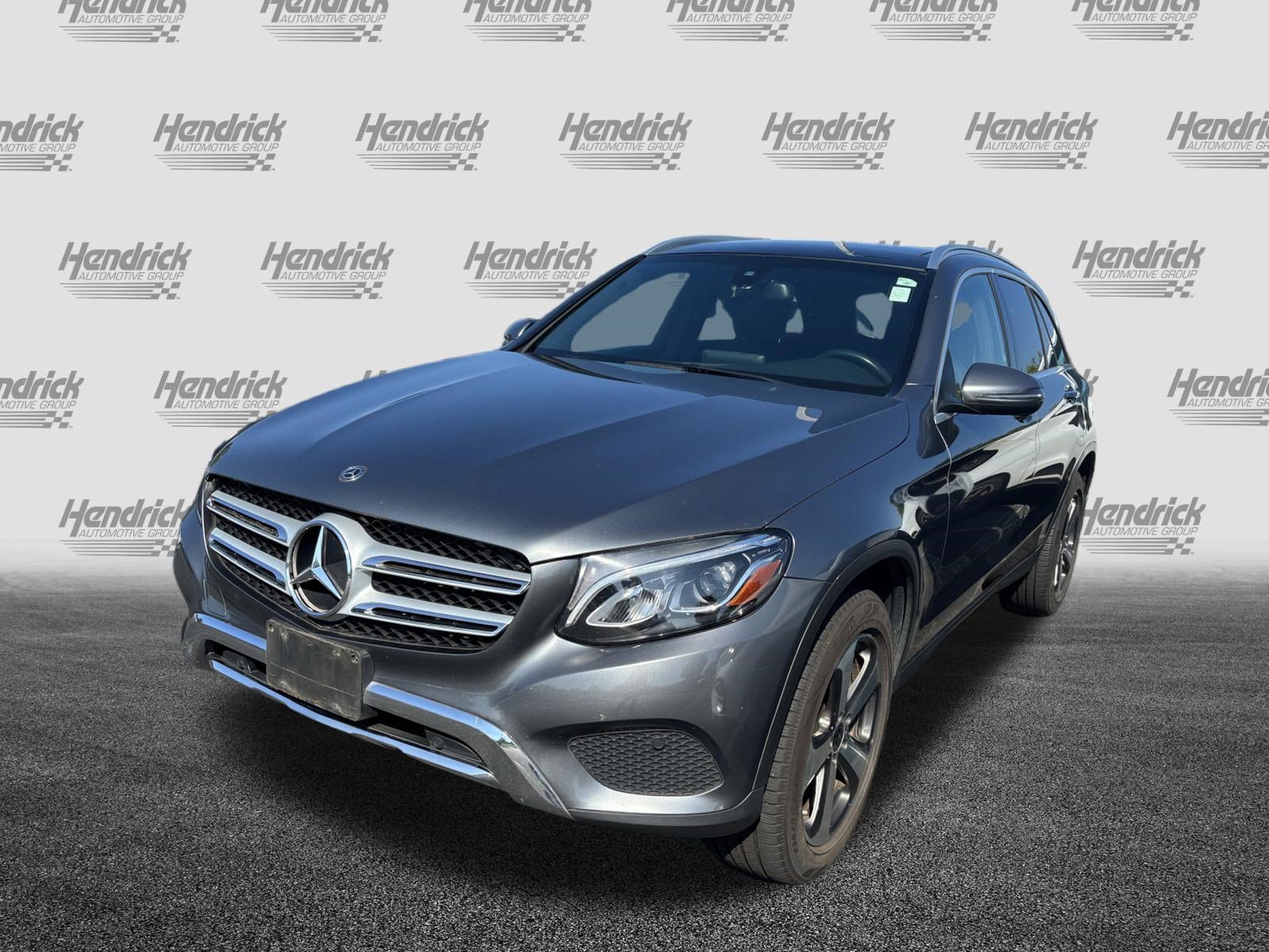 Used 2018 Mercedes-Benz GLC 300 4MATIC image 5