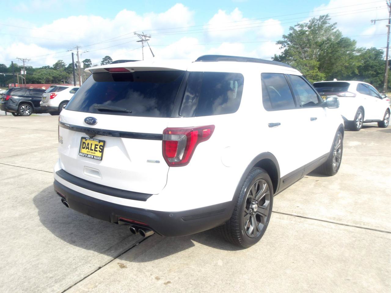 Used 2018 Ford Explorer Sport w/ Equipment Group 401A AWD/4WD image 11