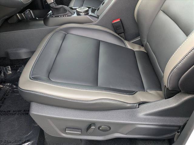 New 2026 Ford Bronco Outer Banks AWD/4WD image 4