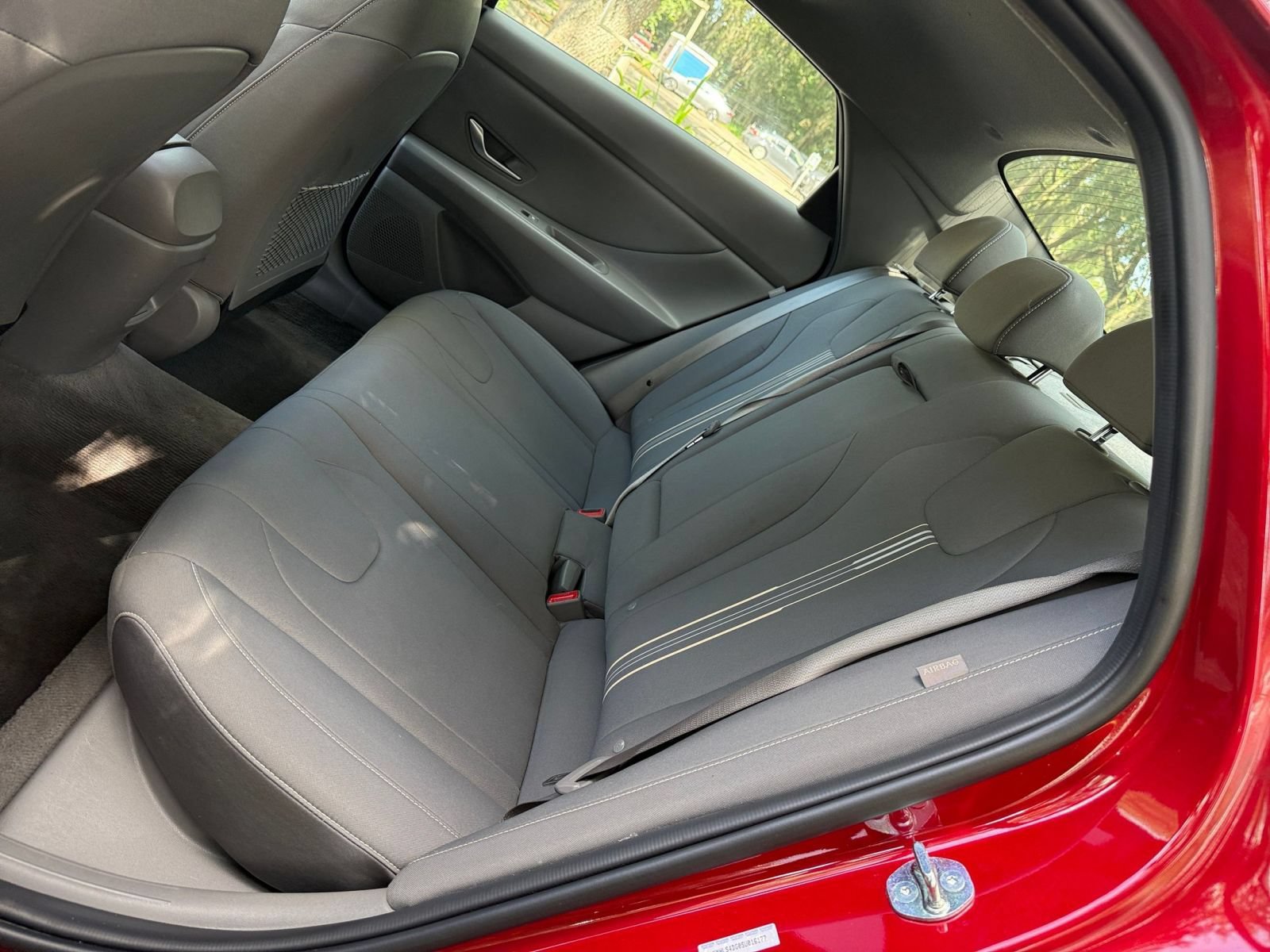 Used 2025 Hyundai Elantra SEL FWD image 24