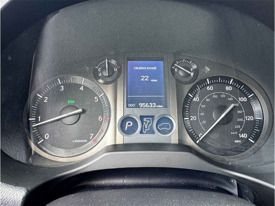 Used 2018 Lexus GX 460 w/ Navigation Package image 17