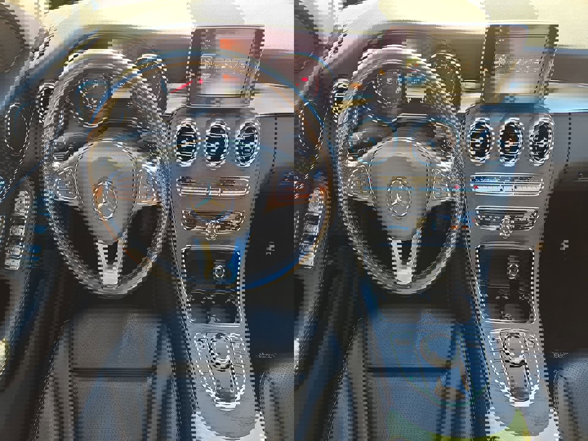 Used 2017 Mercedes-Benz C 300 Sedan image 14