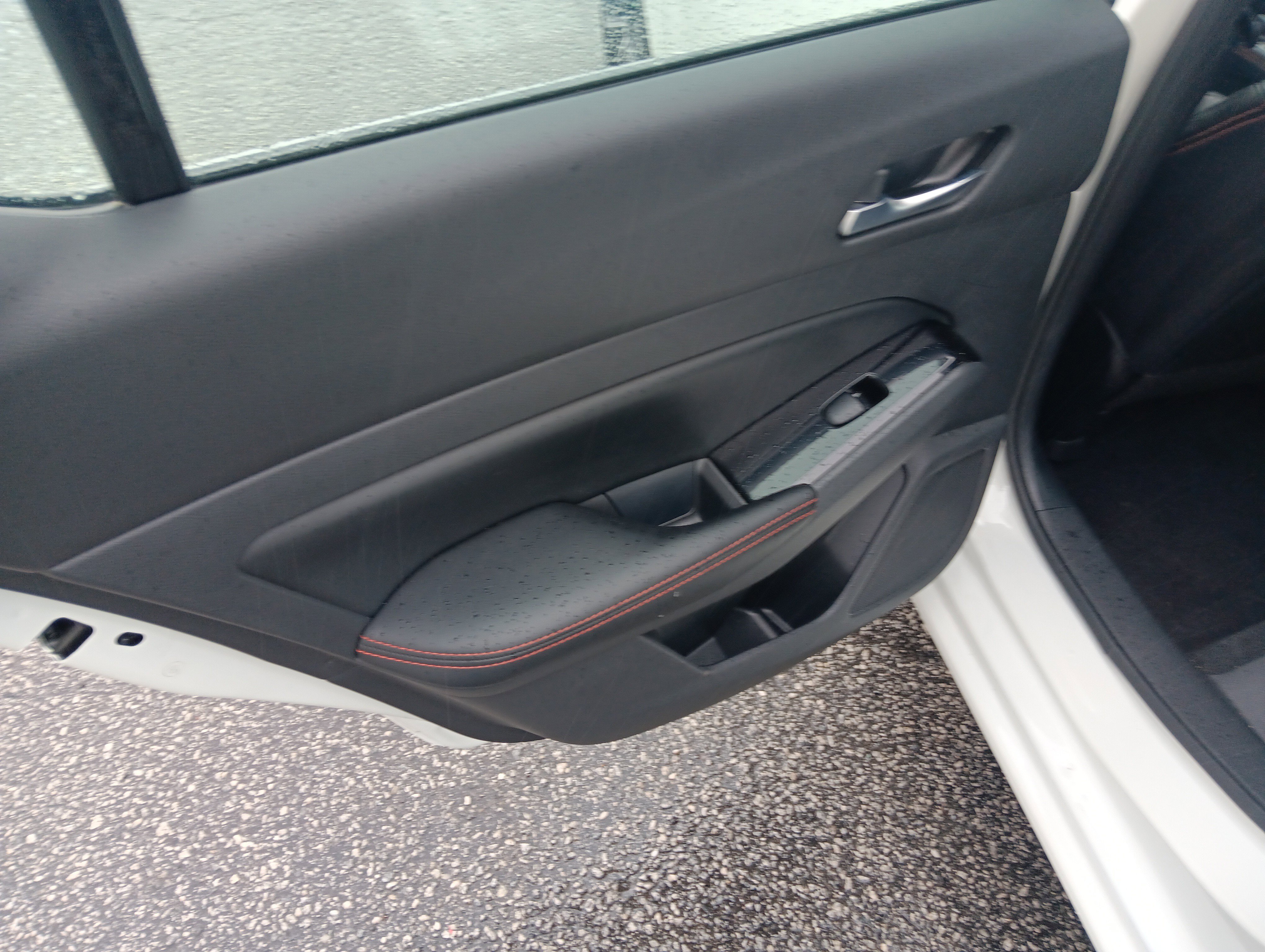 Used 2024 Nissan Altima 2.5 SR image 16