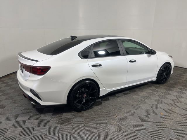 Used 2022 Kia Forte GT FWD image 9