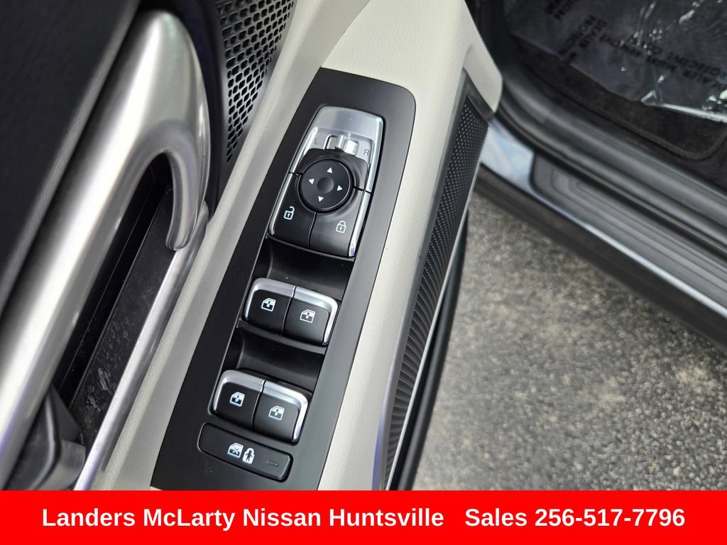 Used 2024 Kia Telluride S FWD image 25