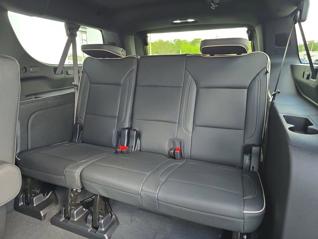 New 2026 GMC Yukon XL Elevation image 16