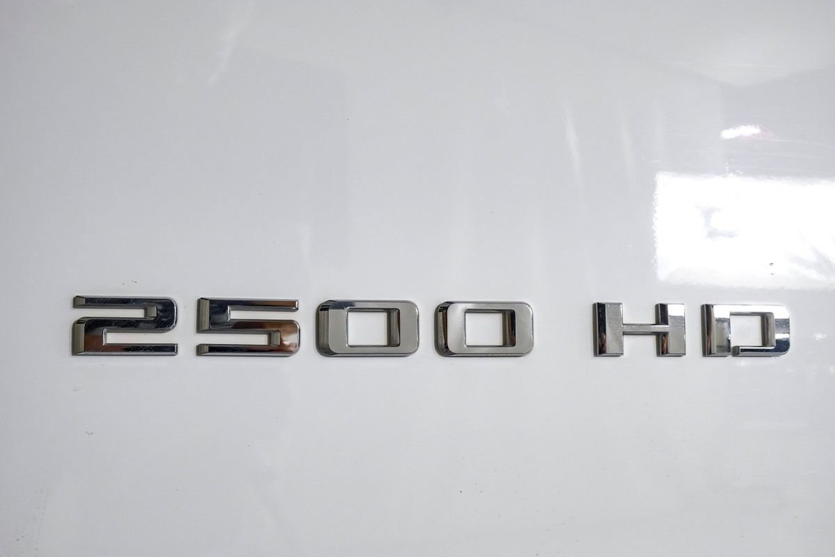 Used 2021 Chevrolet Silverado 2500 LT w/ Convenience Package image 43