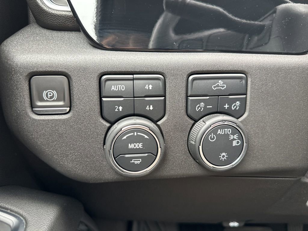 Certified 2024 Chevrolet Silverado 1500 LT image 15