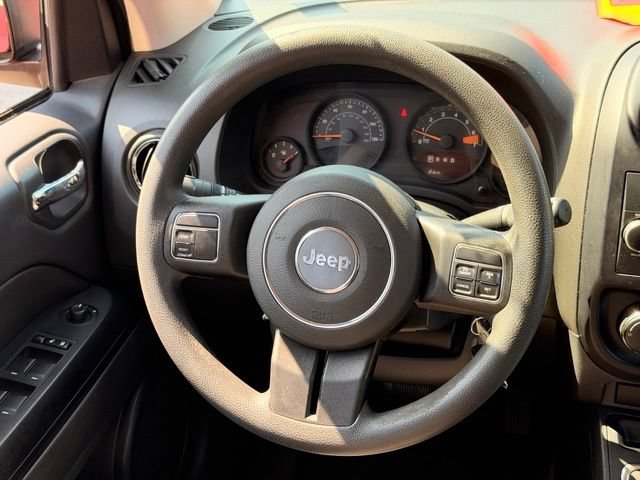 Used 2016 Jeep Compass Sport w/ Power Value Group FWD image 14