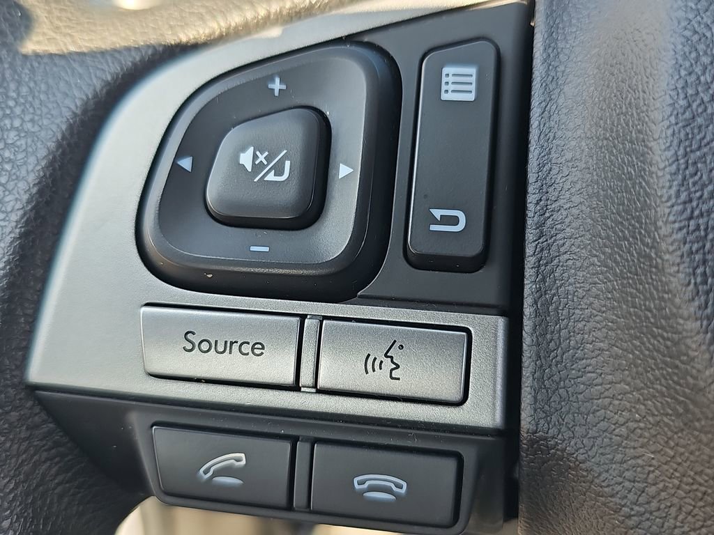 Used 2017 Subaru Forester 2.5i Premium image 18