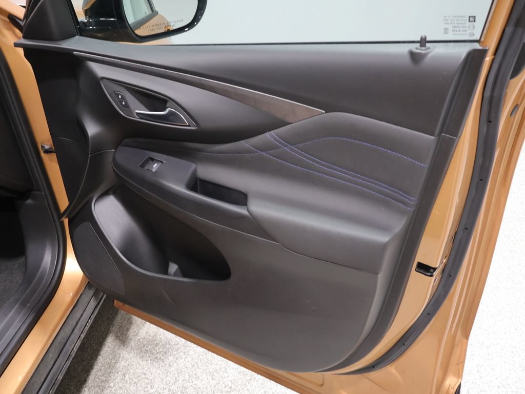 Used 2024 Buick Envista Sport Touring w/ Convenience I Package FWD image 25
