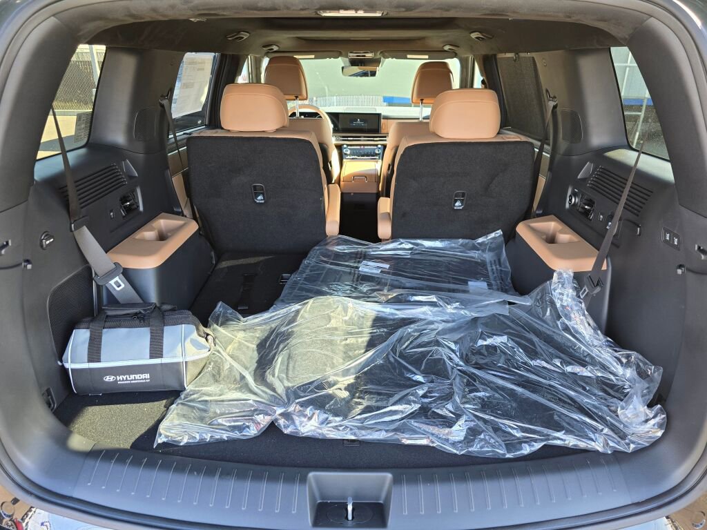 New 2026 Hyundai Santa Fe Calligraphy image 11