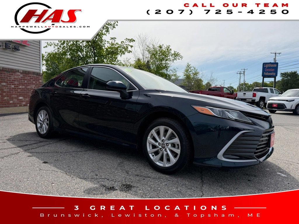 Used 2021 Toyota Camry LE w/ Carpet Mat Package (TMS) AWD/4WD image 8