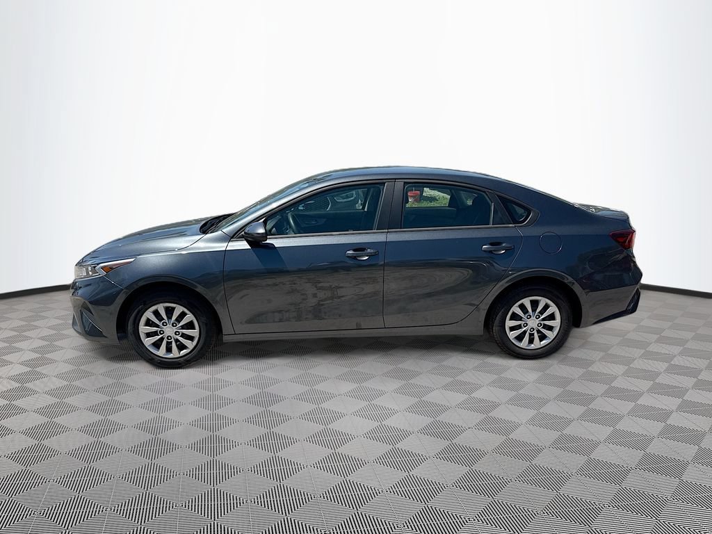 Used 2024 Kia Forte LX FWD image 9