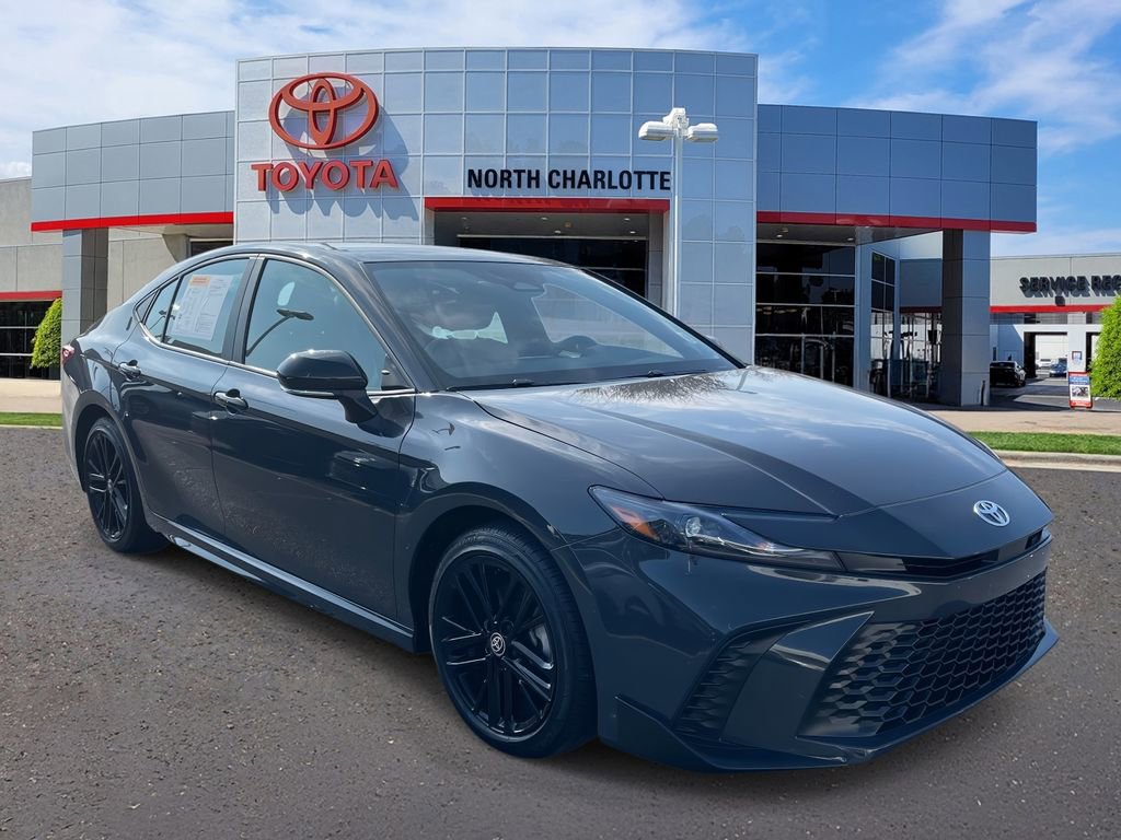 Used 2025 Toyota Camry SE