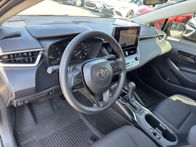 Used 2023 Toyota Corolla LE image 11