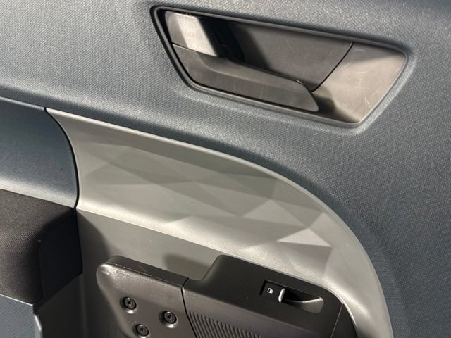 Used 2025 Ford Maverick XL FWD image 23