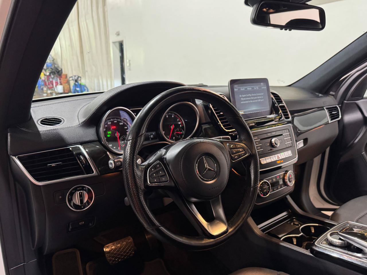 Used 2018 Mercedes-Benz GLS 450 4MATIC image 9