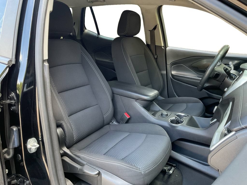 Used 2022 GMC Terrain SLE w/ Elevation Edition AWD/4WD image 29