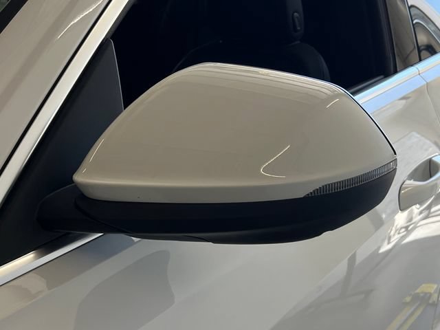 Used 2019 Audi Q8 Prestige AWD/4WD image 14