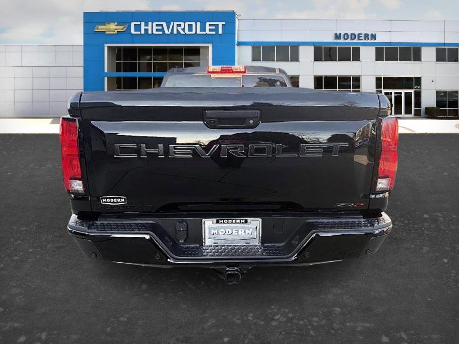 Used 2024 Chevrolet Colorado ZR2 w/ Technology Package image 25
