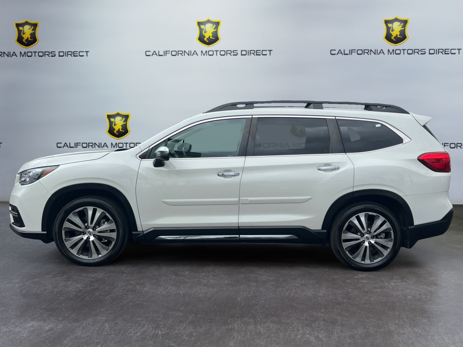 Used 2022 Subaru Ascent Touring w/ Popular Package #2A AWD/4WD image 2