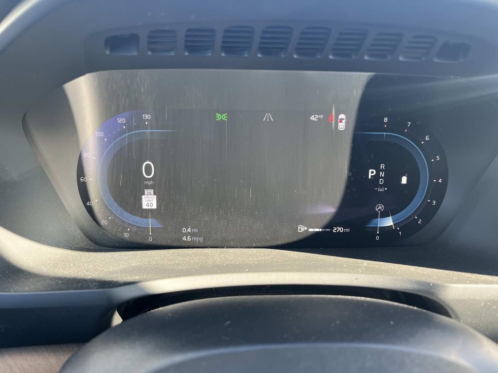 Used 2023 Volvo XC90 B6 Plus image 26