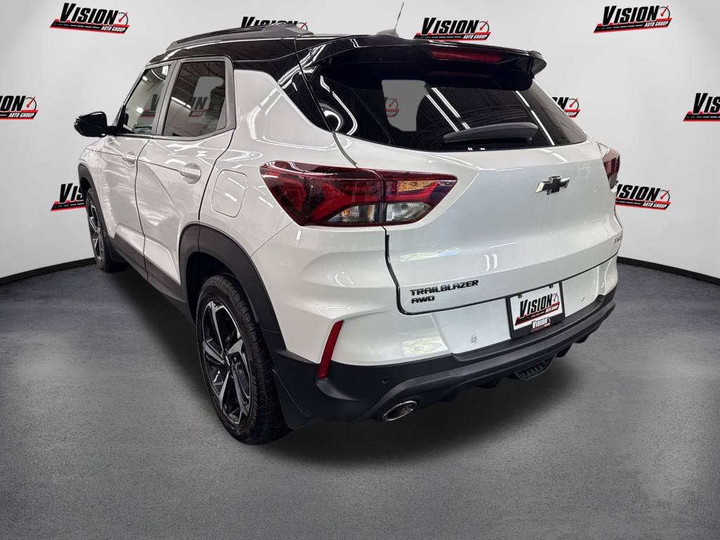 Used 2021 Chevrolet TrailBlazer RS w/ Sun and Liftgate Package AWD/4WD image 7