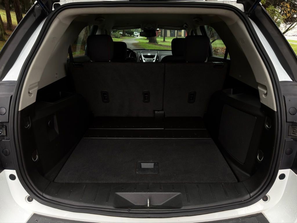 Used 2015 Chevrolet Equinox LS image 32