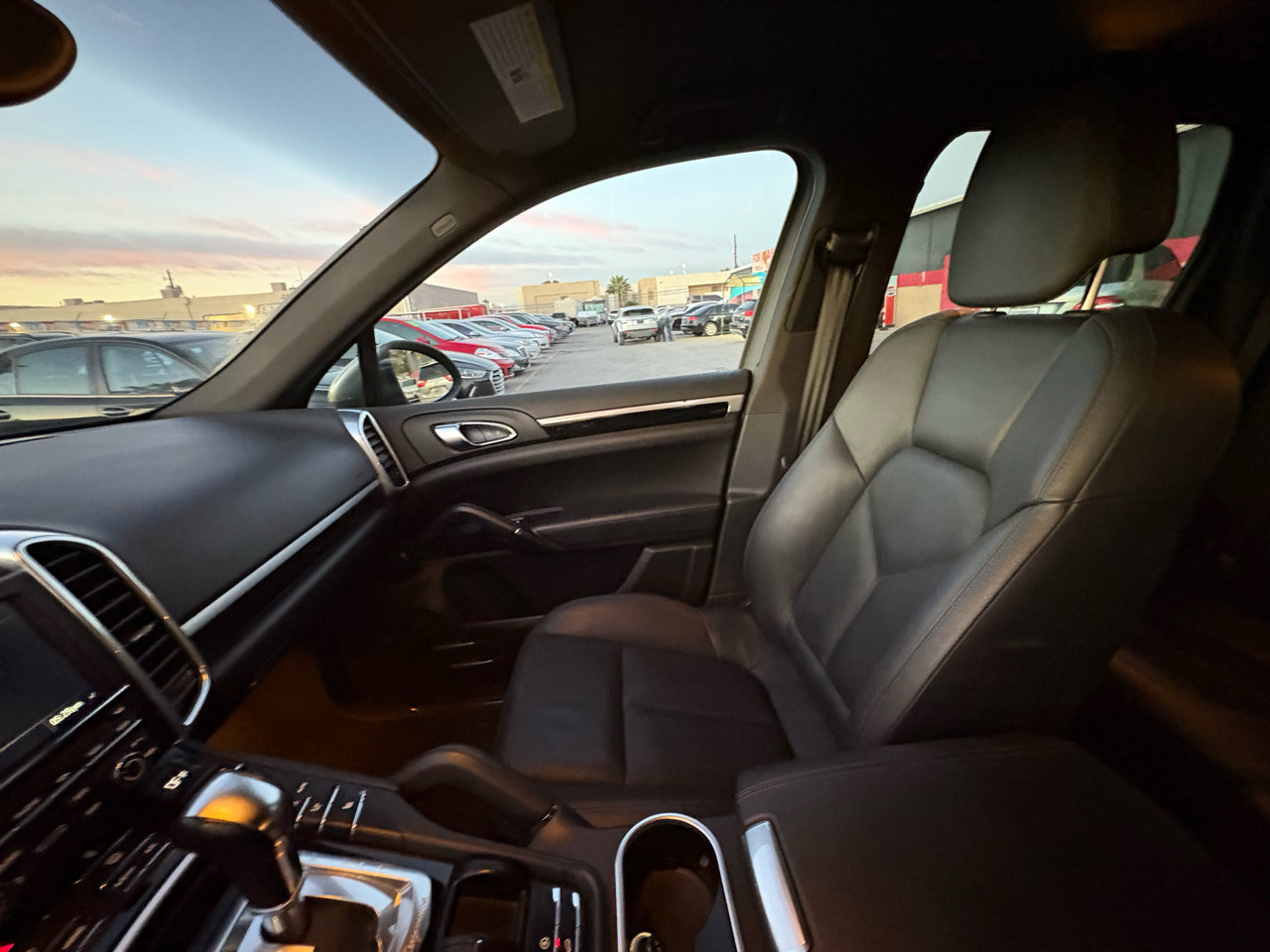 Used 2013 Porsche Cayenne S image 25