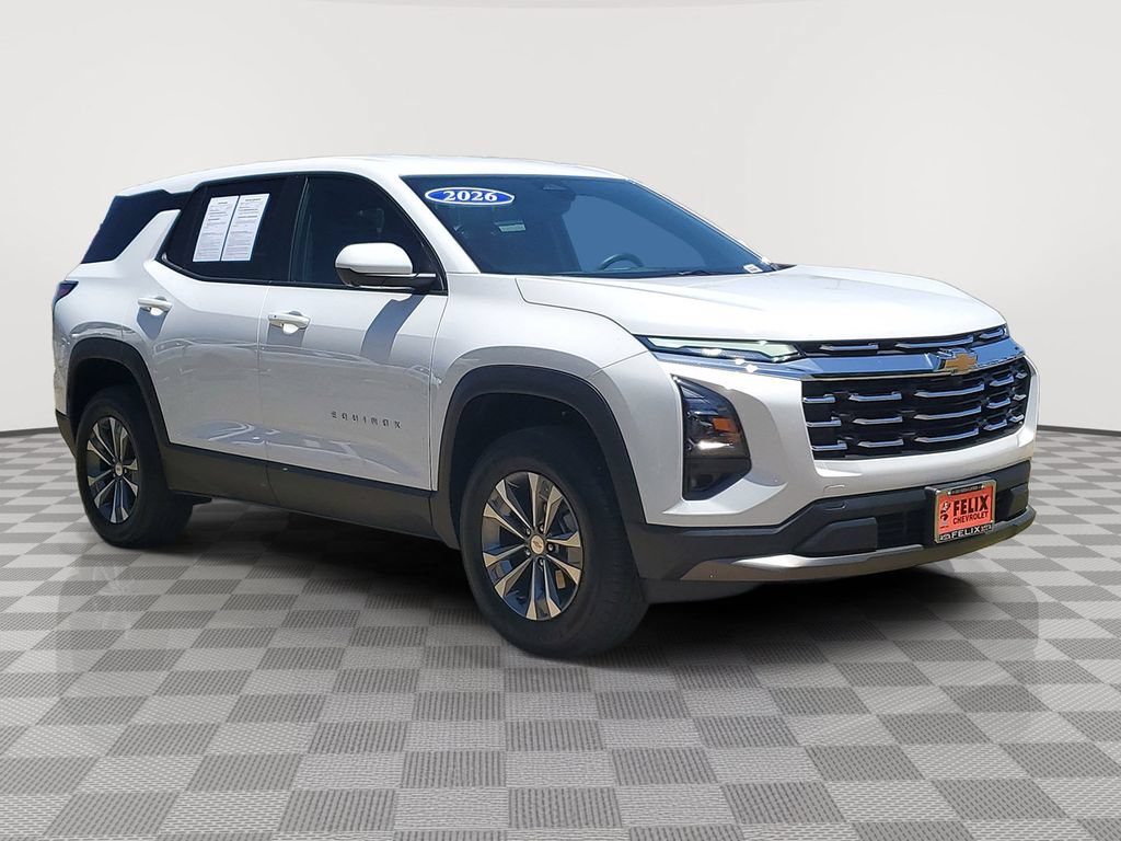 Used 2026 Chevrolet Equinox LT w/ Safety and Technology Package FWD image 3