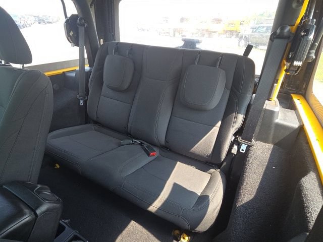 Used 2021 Jeep Wrangler Sport AWD/4WD image 14