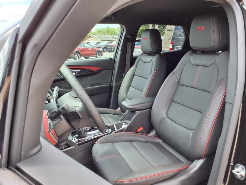 New 2026 Chevrolet TrailBlazer RS w/ Convenience Package FWD image 9