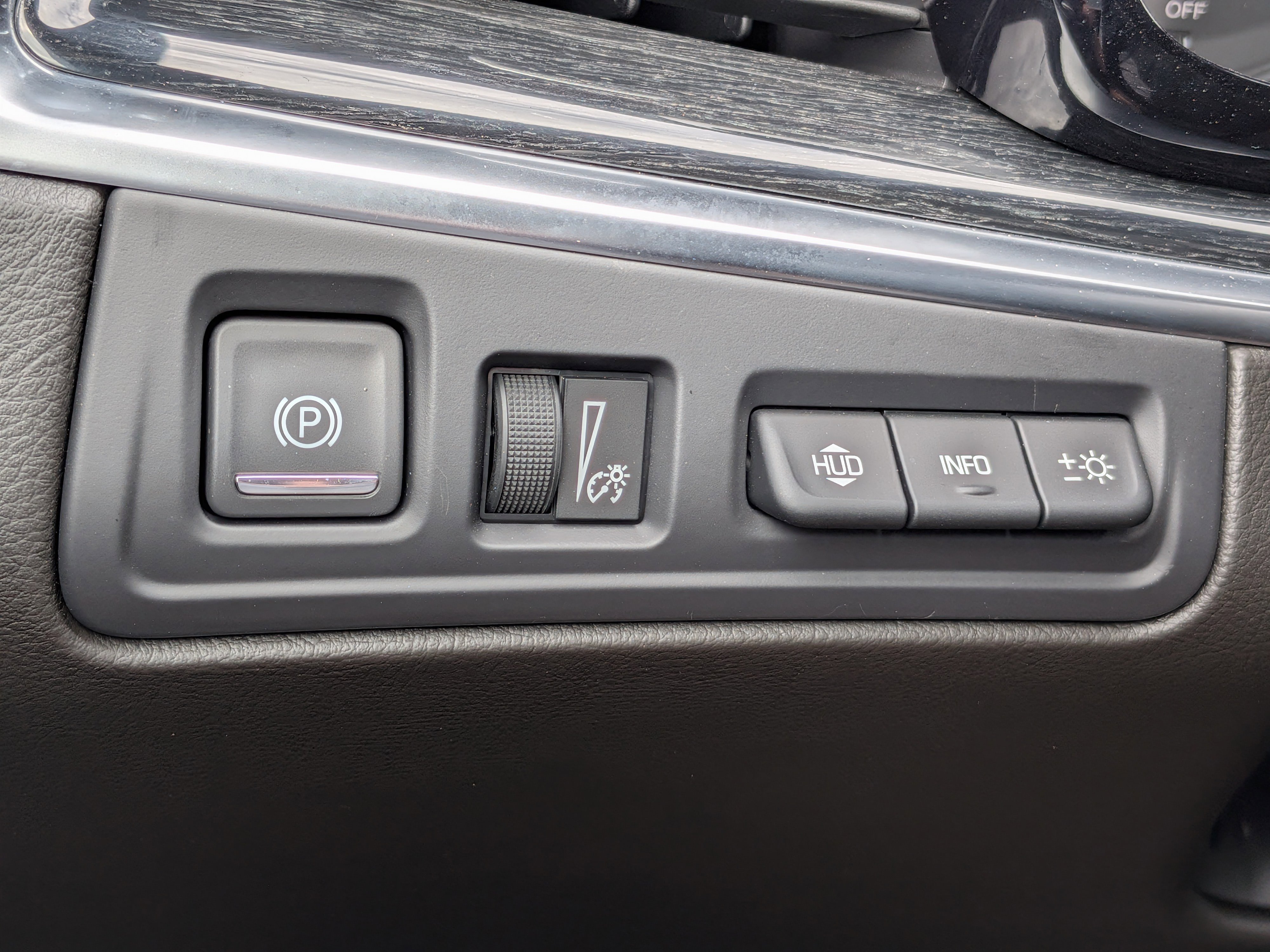 Certified 2023 Cadillac XT5 Premium Luxury w/ Technology Package image 25