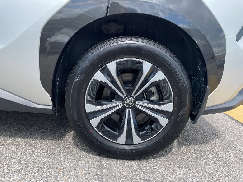 Certified 2024 Toyota bZ4X AWD w/ Weather Package image 10