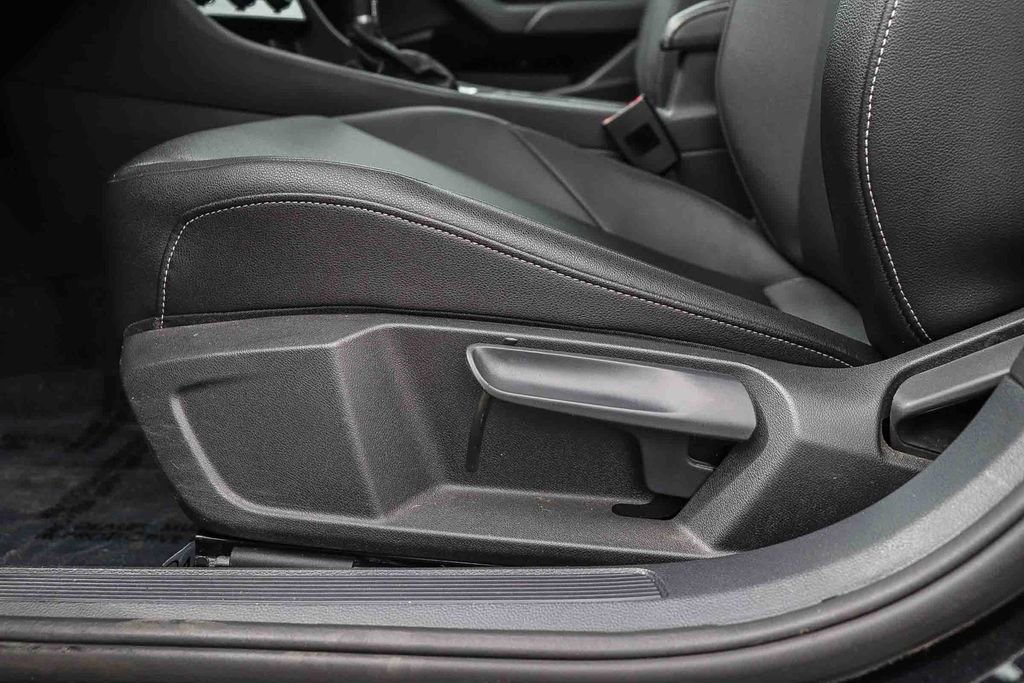 Used 2019 Volkswagen Jetta SE image 23