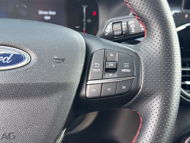 Used 2025 Ford Escape ST-Line Select AWD/4WD image 27