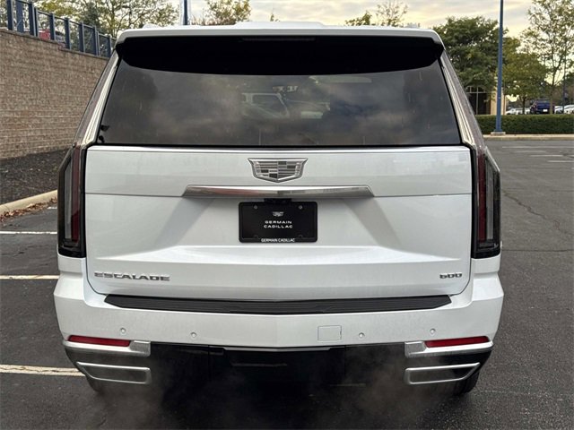 New 2026 Cadillac Escalade Luxury w/ LPO, Radiant Package image 5